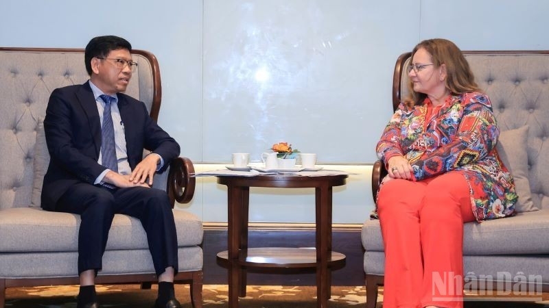 Vietnam, Netherlands strengthen maritime, aviation cooperation